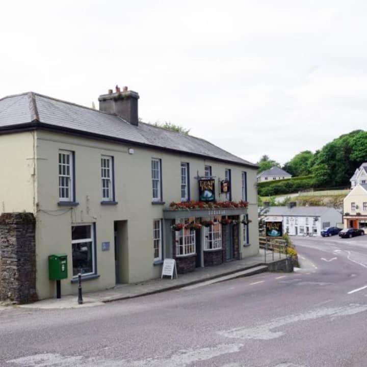 N0 2 Greystones Clock Tower Lodge Leap Kültér fotó